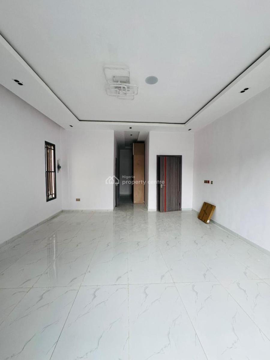 Spaciously Built 4 Bedroom Apartment +bq & Gym, Casper & Gambinis, Glover Court Suya / Rsvp / Shiro, Ikeja Golf Club, Ikeja Gra, Ikeja, Lagos, Block of Flats for Sale