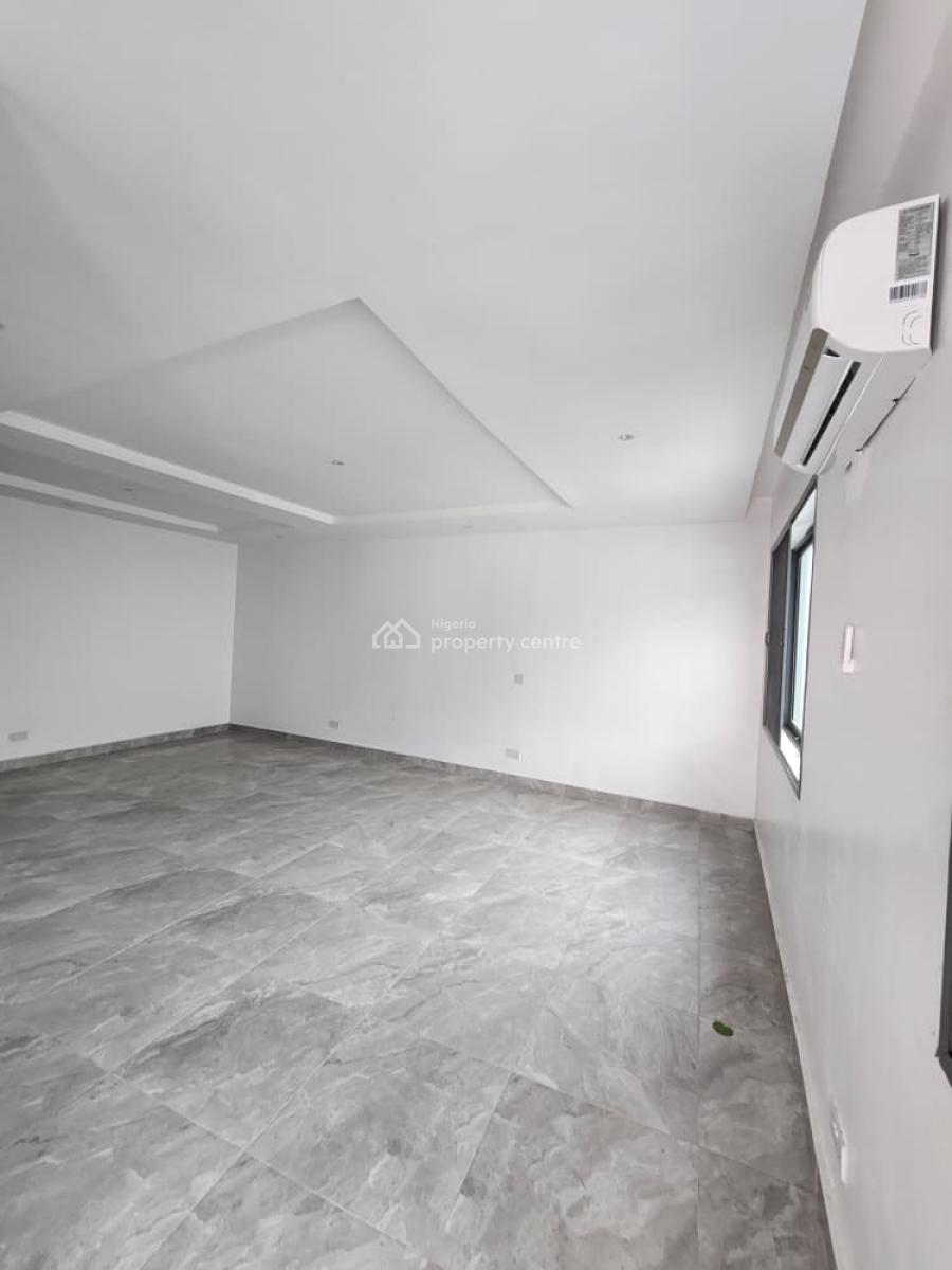 5 Bedroom Semi-detached Duplex (semi-furnished), Banana Island, Ikoyi, Lagos, Semi-detached Duplex for Sale