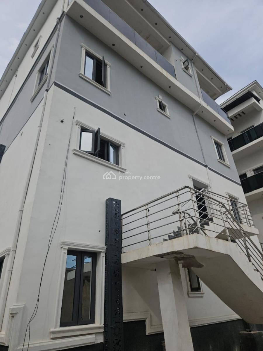10 Bedroom Duplex with Basement, After H Medix, Guzape District, Abuja, Detached Duplex for Sale