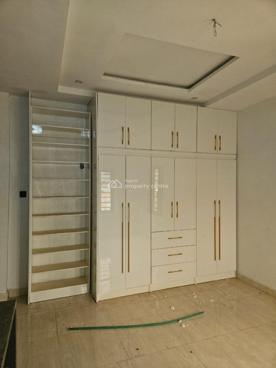 10 Bedroom Duplex with Basement, After H Medix, Guzape District, Abuja, Detached Duplex for Sale