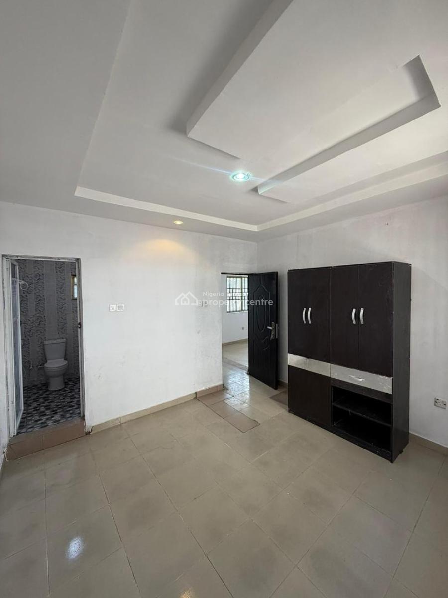 Modern 2-bedroom Apartments -- Adekunle Adebayo Street, Akobo, Adebayo Street, Akala Way, Akobo., Akobo, Ibadan, Oyo, Flat / Apartment for Rent