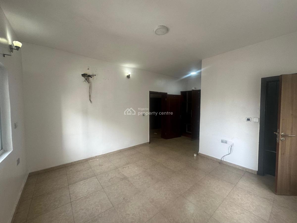 Fully Serviced 1bedroom Apartment (miniflat) with 24hours Light, Sterling Cooperative Estate, Mobil Road, Ajah, Ajah, Lagos, Mini Flat (room and Parlour) for Rent