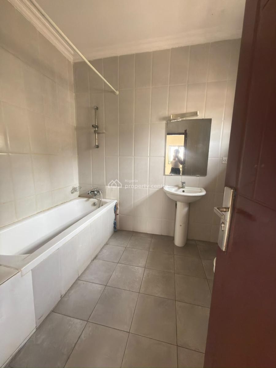 3 Bedroom Flat + Bq, Lekki Phase 1, Lekki, Lagos, Flat / Apartment for Rent