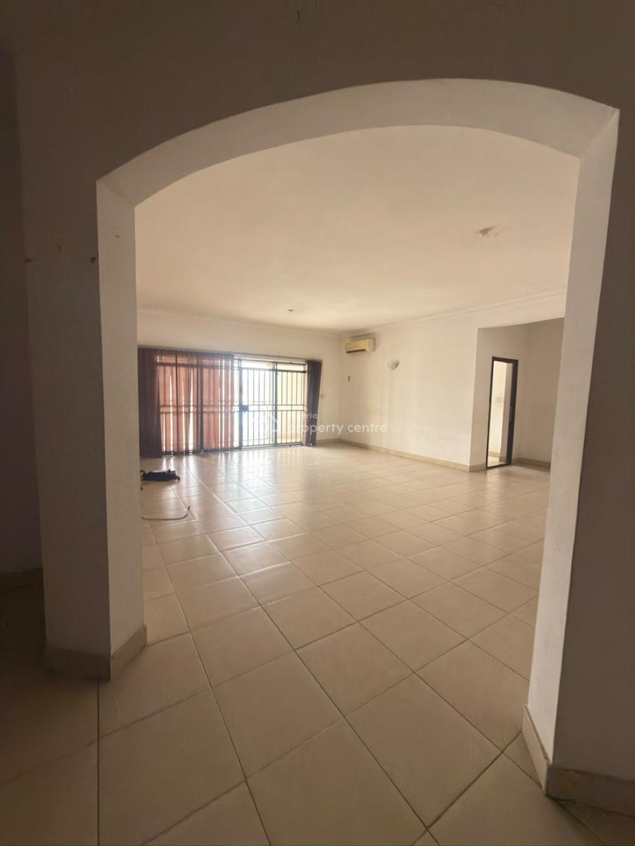 3 Bedroom Flat + Bq, Lekki Phase 1, Lekki, Lagos, Flat / Apartment for Rent