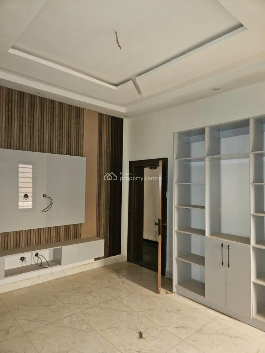 6 Bedroom Detached Duplex, After H Medix, Guzape District, Abuja, Detached Duplex for Sale