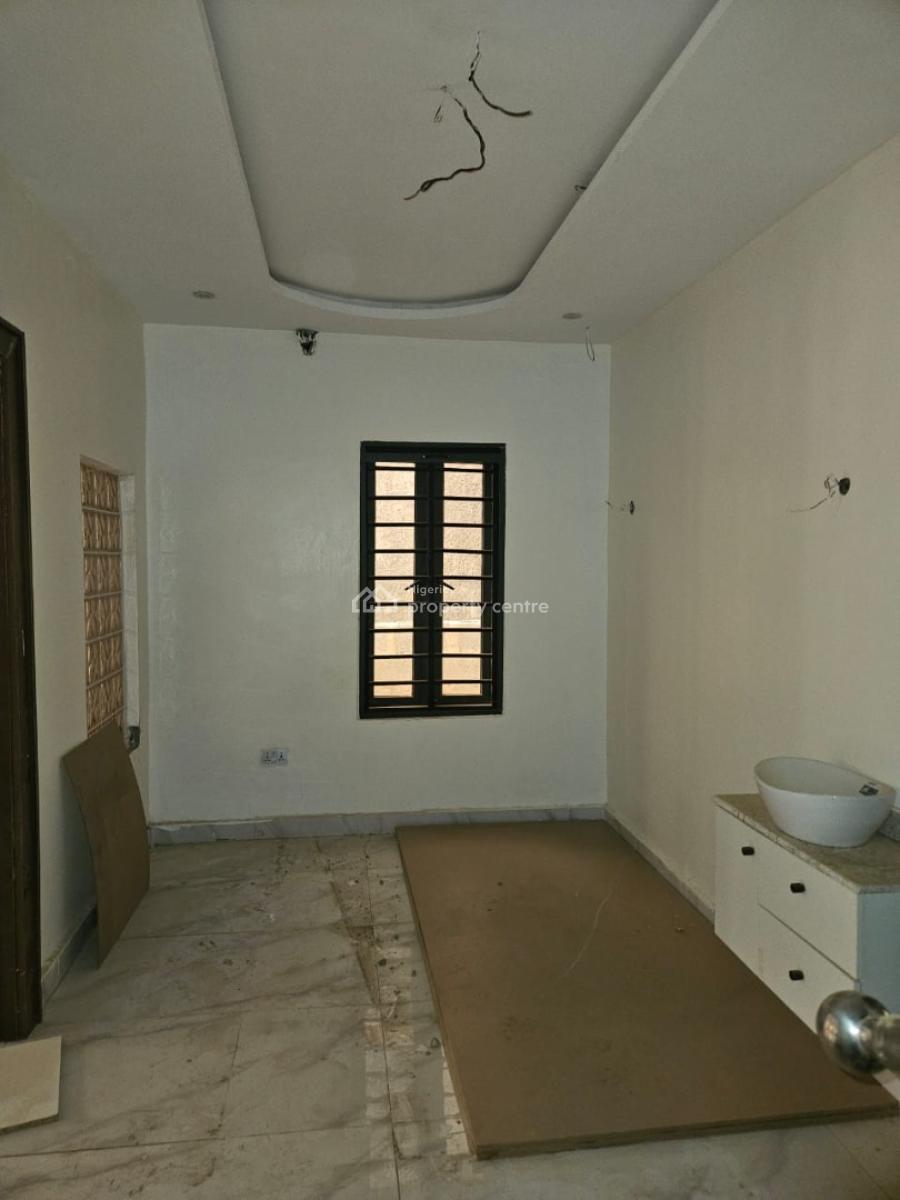 6 Bedroom Detached Duplex, After H Medix, Guzape District, Abuja, Detached Duplex for Sale