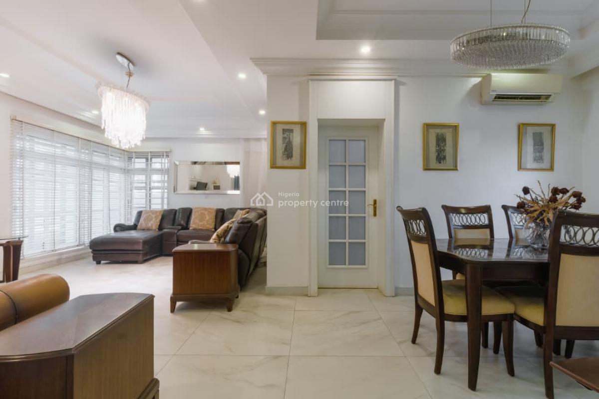 Luxurious 5-bedroom Family Home with Outhouses, Pinnock Beach Estate, Osapa, Lekki, Lagos, Detached Duplex for Sale