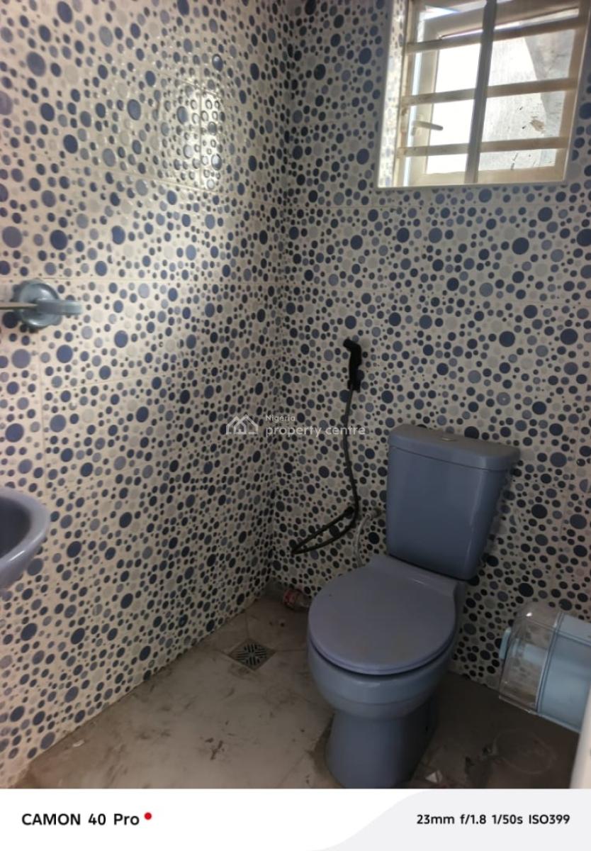 Newly Built 2-bedroom Flat with Modern Facilities, Okebadan Estate, Akala Way, Akobo., Ibadan, Oyo, Flat / Apartment for Rent