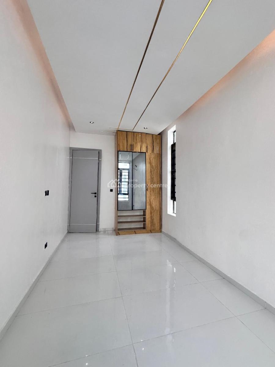 Contemporary Design 5 Bedroom Duplex House with a Pool, Orchid Estate, Lekki, Lagos, Detached Duplex for Sale