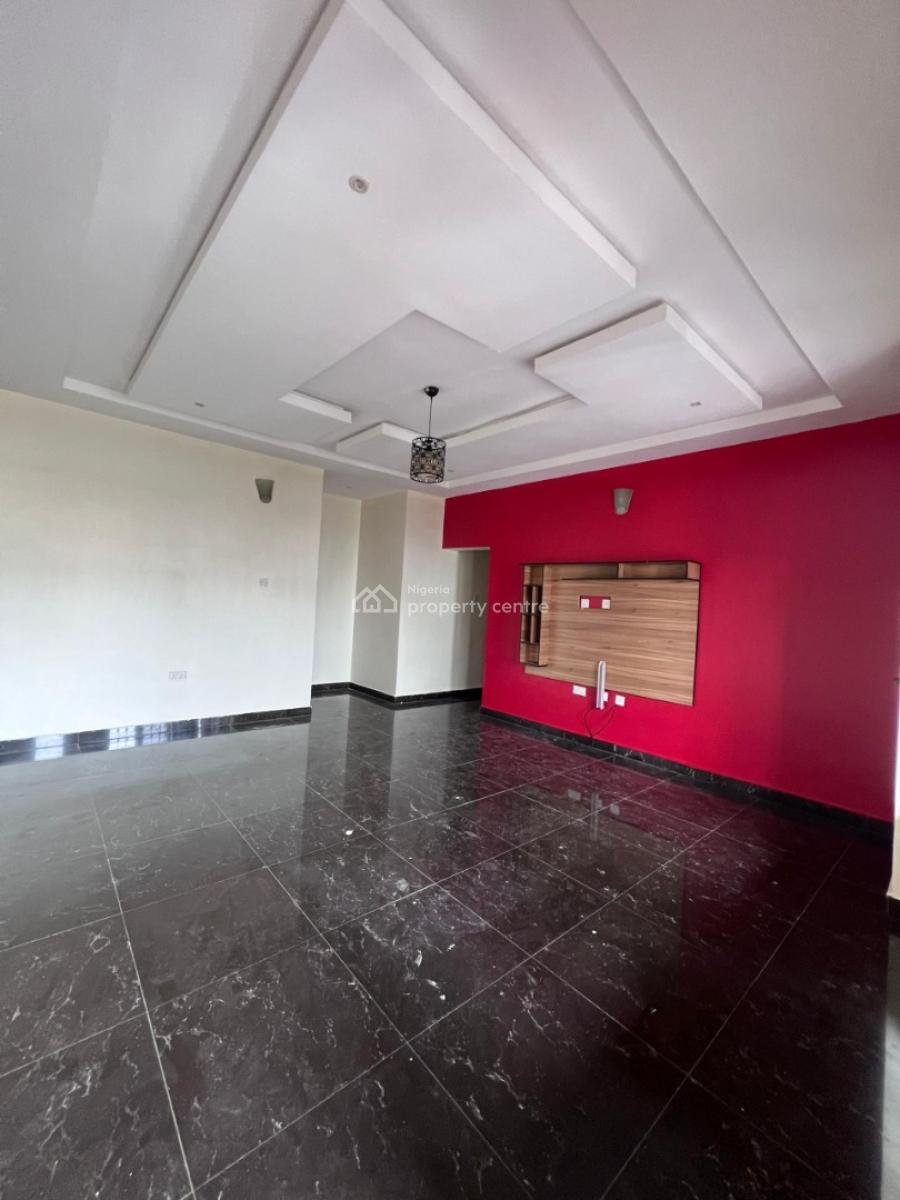 a Clean 2bedroom Flat, Before Novare Shoprite Ajah, Lekki Phase 2, Lekki, Lagos, Flat / Apartment for Rent