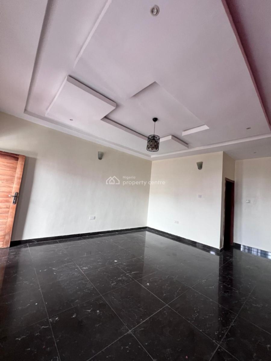 a Clean 2bedroom Flat, Before Novare Shoprite Ajah, Lekki Phase 2, Lekki, Lagos, Flat / Apartment for Rent