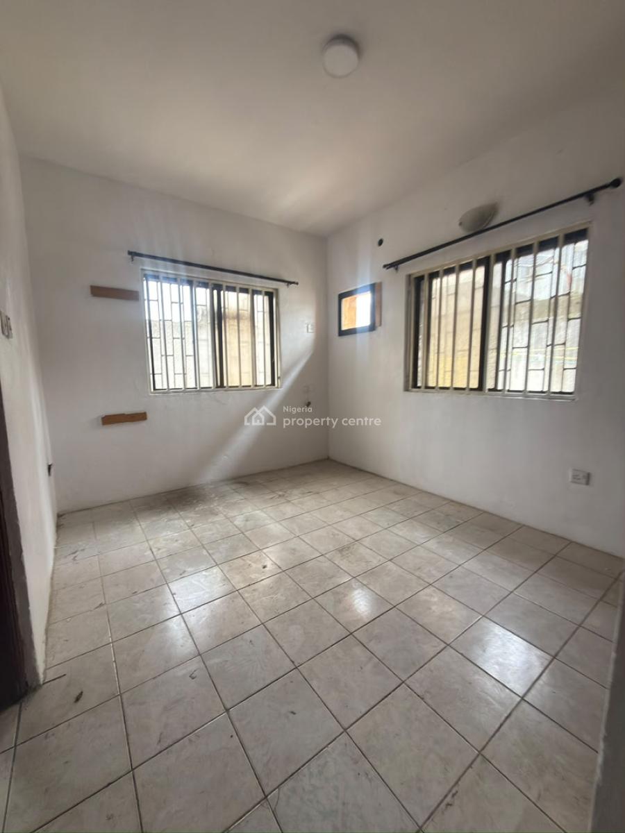 3 Bedroom Flat, Lekki Phase 1, Lekki, Lagos, Flat / Apartment for Rent