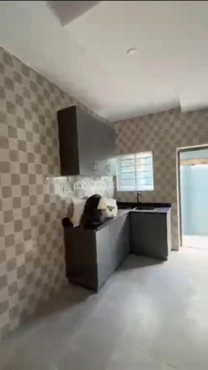 Newly Built 2 Bedroom Flat, Airport Junction Oshodidi Mafoluku, Oshodi, Lagos, Flat / Apartment for Rent