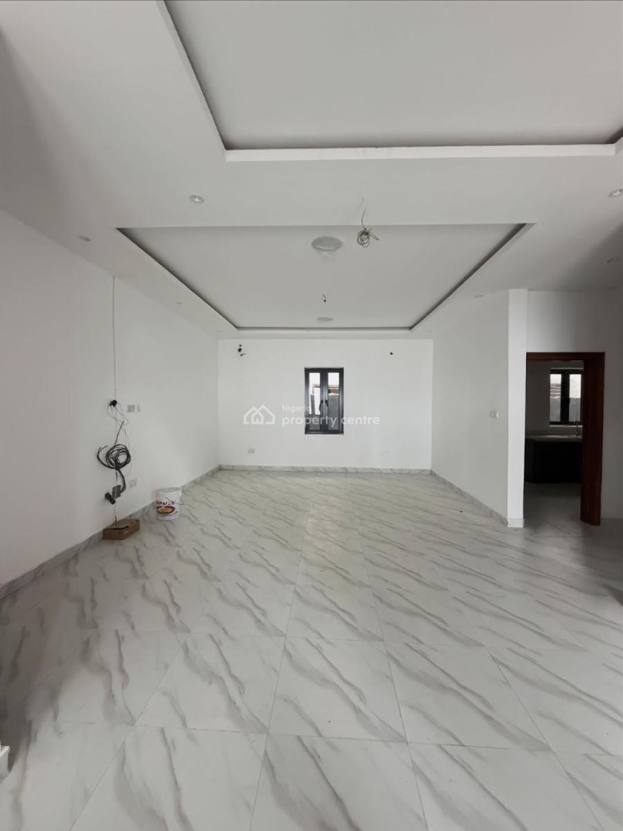 4 Bedroom Terrace Duplex with En-suite Rooms, Ikota, Lekki, Lagos, Terraced Duplex for Sale