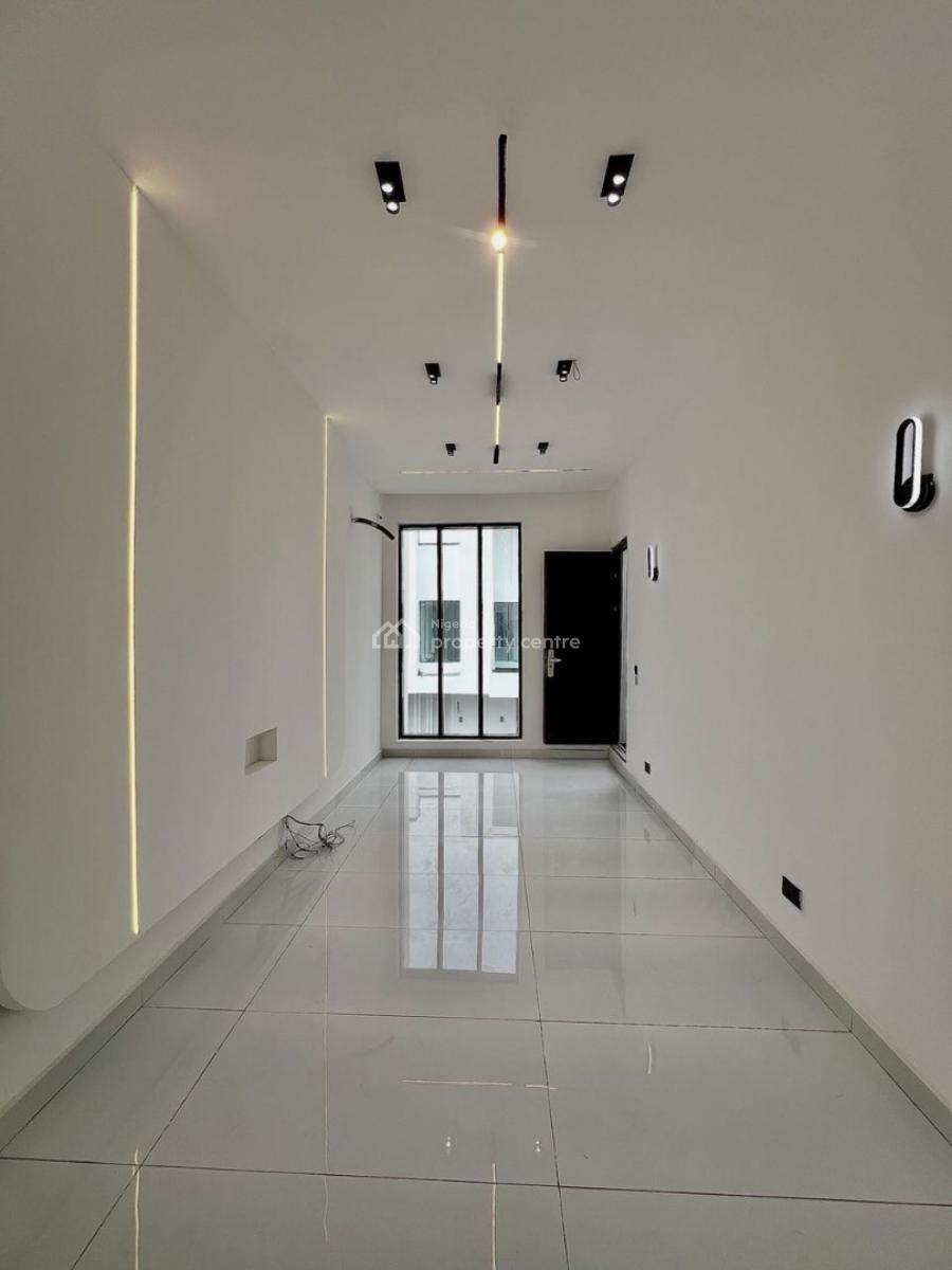 Spacious 5-bedroom Fully Detached Duplex with Bq, Chevron, Lekki, Lagos, Detached Duplex for Sale