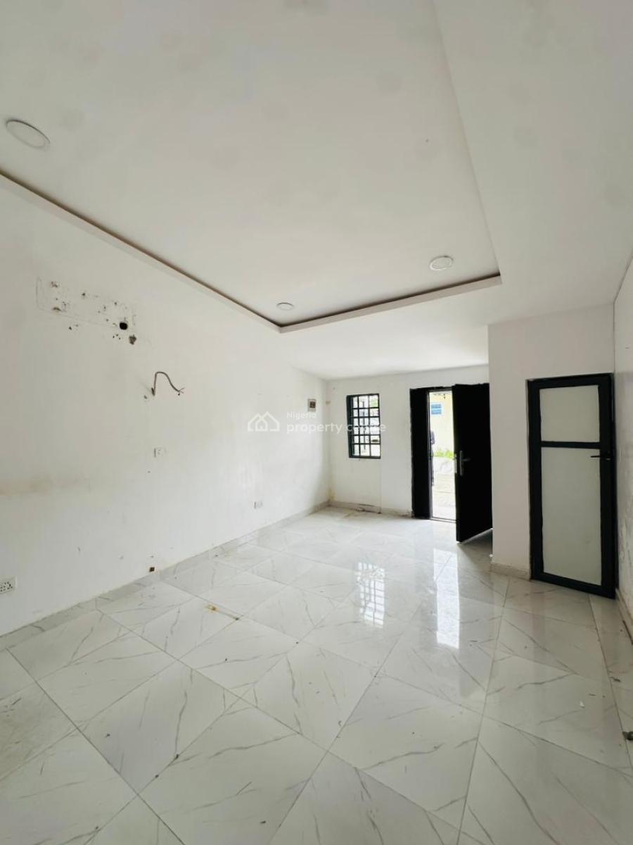 Office Space Or Shop Space, Ajah, Lagos, Office Space for Rent