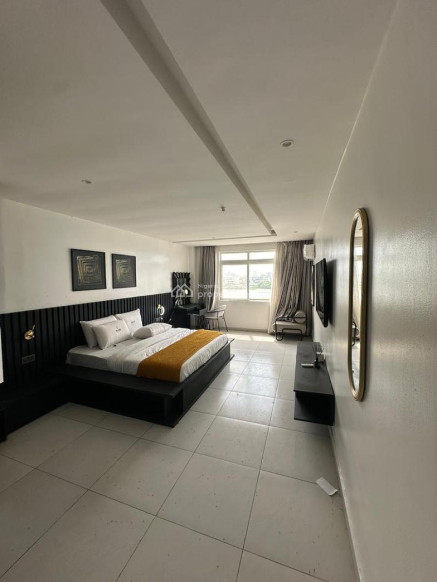 2 Bedroom Apartment in Lekki Phase 1, Lekki Phase 2, Lekki, Lagos, Flat / Apartment for Sale
