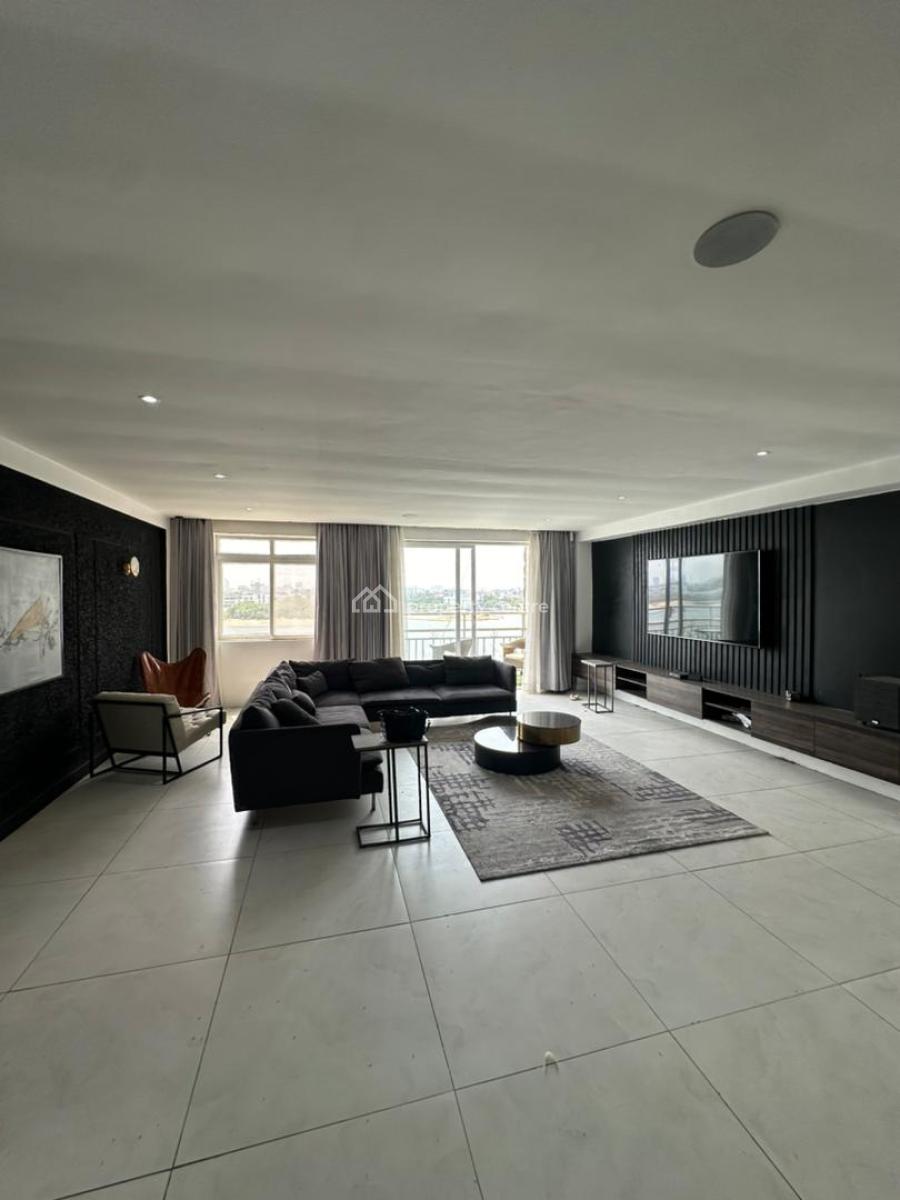 2 Bedroom Apartment in Lekki Phase 1, Lekki Phase 2, Lekki, Lagos, Flat / Apartment for Sale