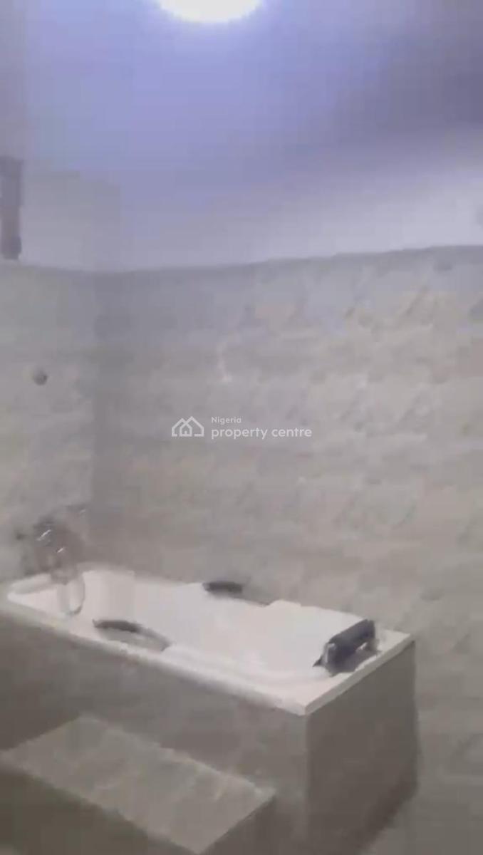 Lovely 3 Bedroom Flat, Ifako, Gbagada, Lagos, Flat / Apartment for Rent