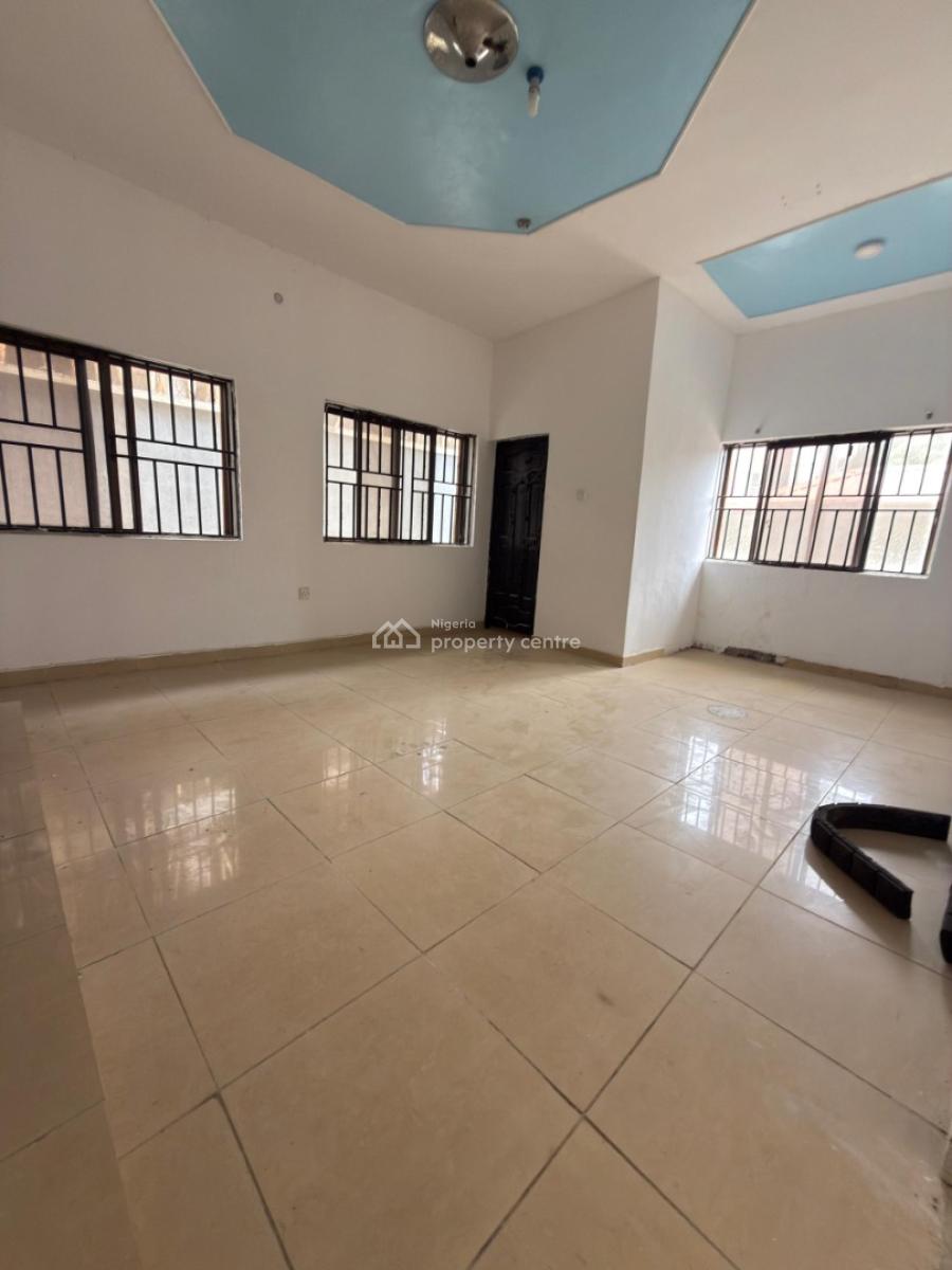 5 Bedroom Semi-detached Duplex + 2 Mini Flats, Lekki Phase 1, Lekki, Lagos, Semi-detached Duplex for Rent