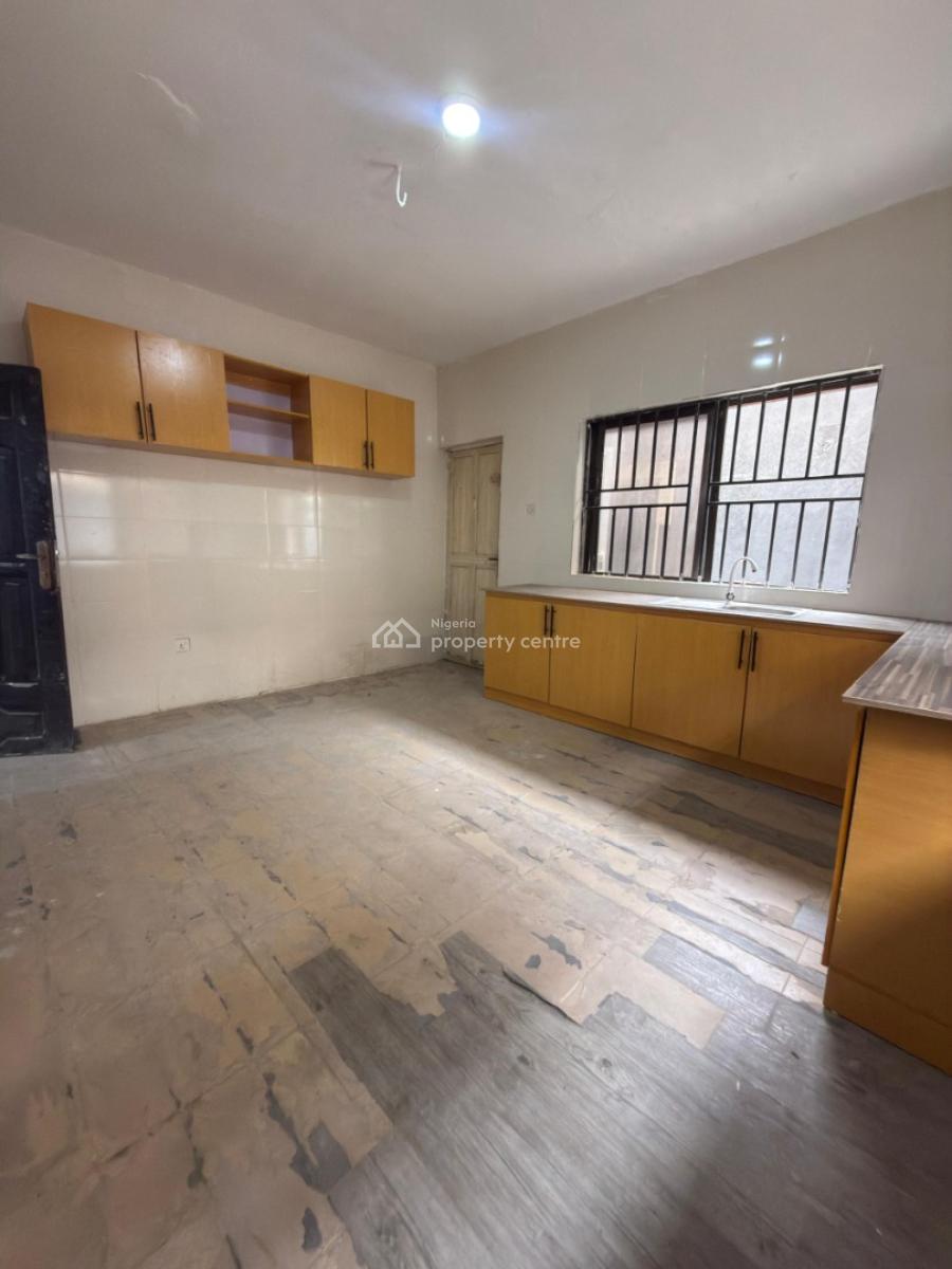 5 Bedroom Semi-detached Duplex + 2 Mini Flats, Lekki Phase 1, Lekki, Lagos, Semi-detached Duplex for Rent