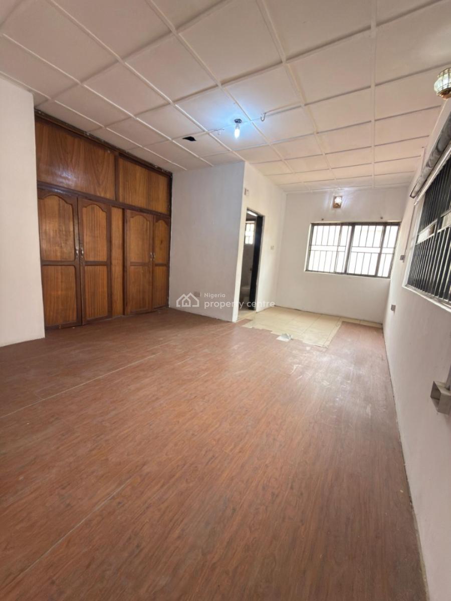 5 Bedroom Semi-detached Duplex + 2 Mini Flats, Lekki Phase 1, Lekki, Lagos, Semi-detached Duplex for Rent