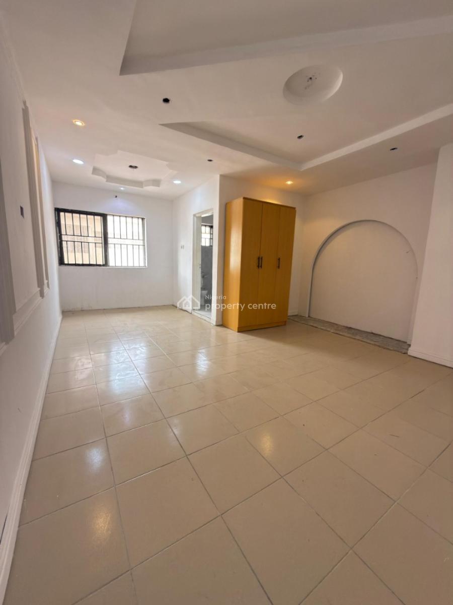 5 Bedroom Semi-detached Duplex + 2 Mini Flats, Lekki Phase 1, Lekki, Lagos, Semi-detached Duplex for Rent