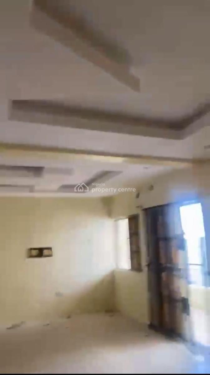 Lovely 3 Bedroom Flat, Adetayo Shonde Street Off Brown Rd, Aguda, Surulere, Lagos, Flat / Apartment for Rent