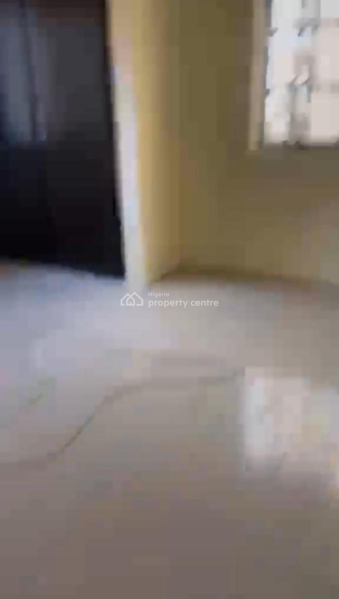 Lovely 3 Bedroom Flat, Adetayo Shonde Street Off Brown Rd, Aguda, Surulere, Lagos, Flat / Apartment for Rent