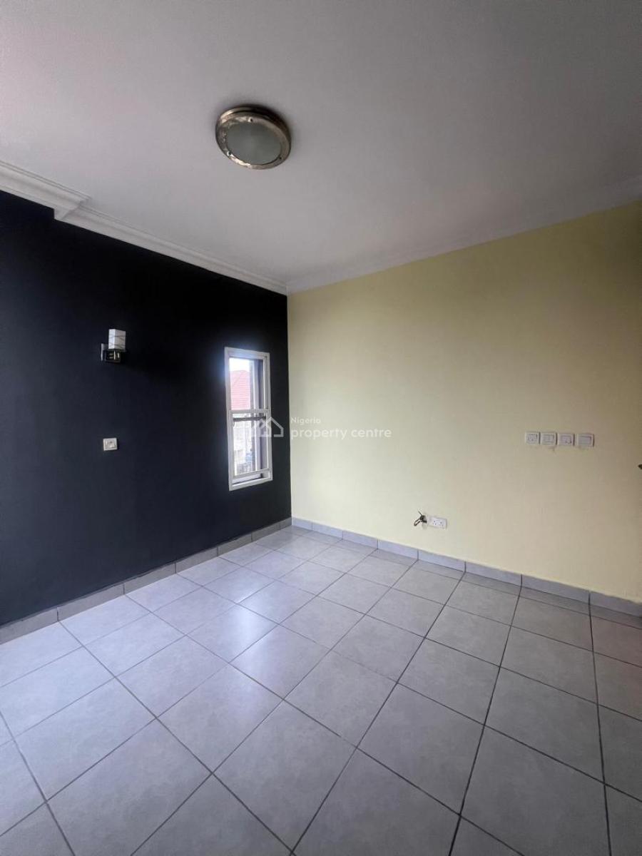 2 Bedroom Apartment, Lekki Phase 1, Lekki, Lagos, Flat / Apartment for Rent