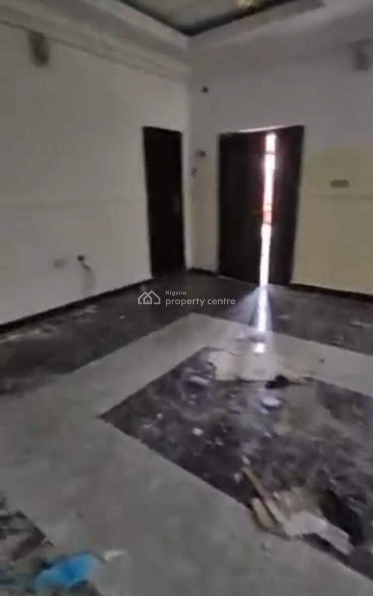 4bedroom Semi Detached Duplex, River Park, Lugbe District, Abuja, Semi-detached Duplex for Rent