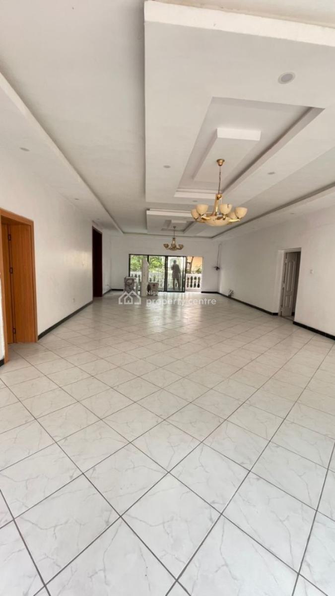 Spacious Serviced 3 Bedroom Apartment with Pool, Gym, Chevron Tollgate, Lekki Phase 1, Lekki, Lagos, Flat / Apartment for Rent