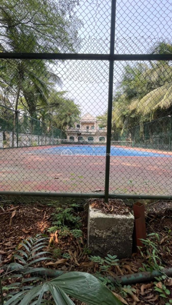 Spacious Serviced 3 Bedroom Apartment with Pool, Gym, Chevron Tollgate, Lekki Phase 1, Lekki, Lagos, Flat / Apartment for Rent