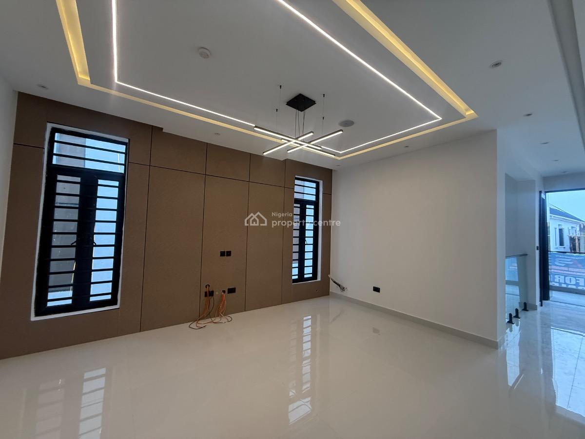 5 Bedroom Detached Available, Ikota, Lekki, Lagos, Detached Duplex for Sale