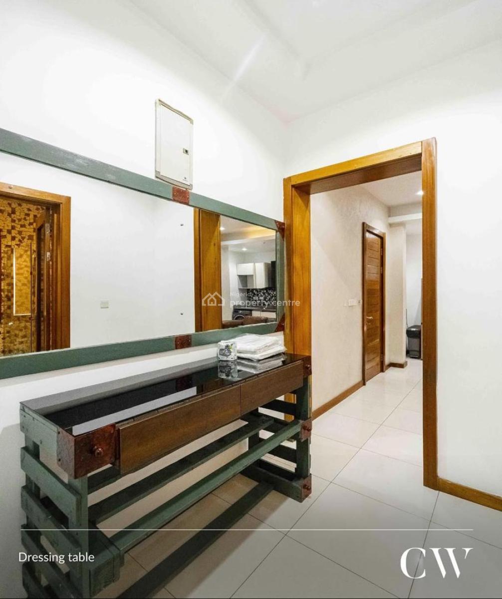1 Bedroom Apartment, Lekki Phase 1, Lekki, Lagos, Flat / Apartment for Sale