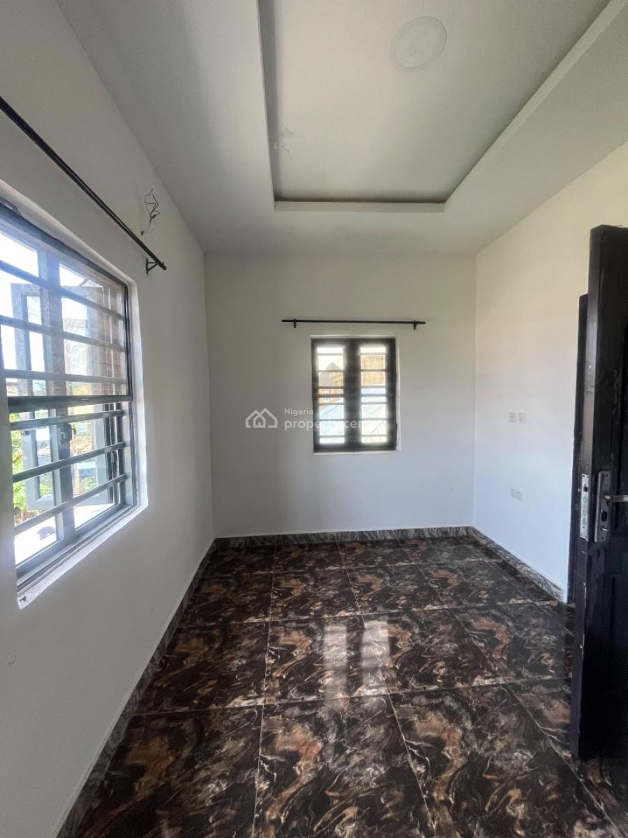 2bedroom Flat, Newton Estate, Ogombo, Ajah, Lagos, Flat / Apartment for Rent
