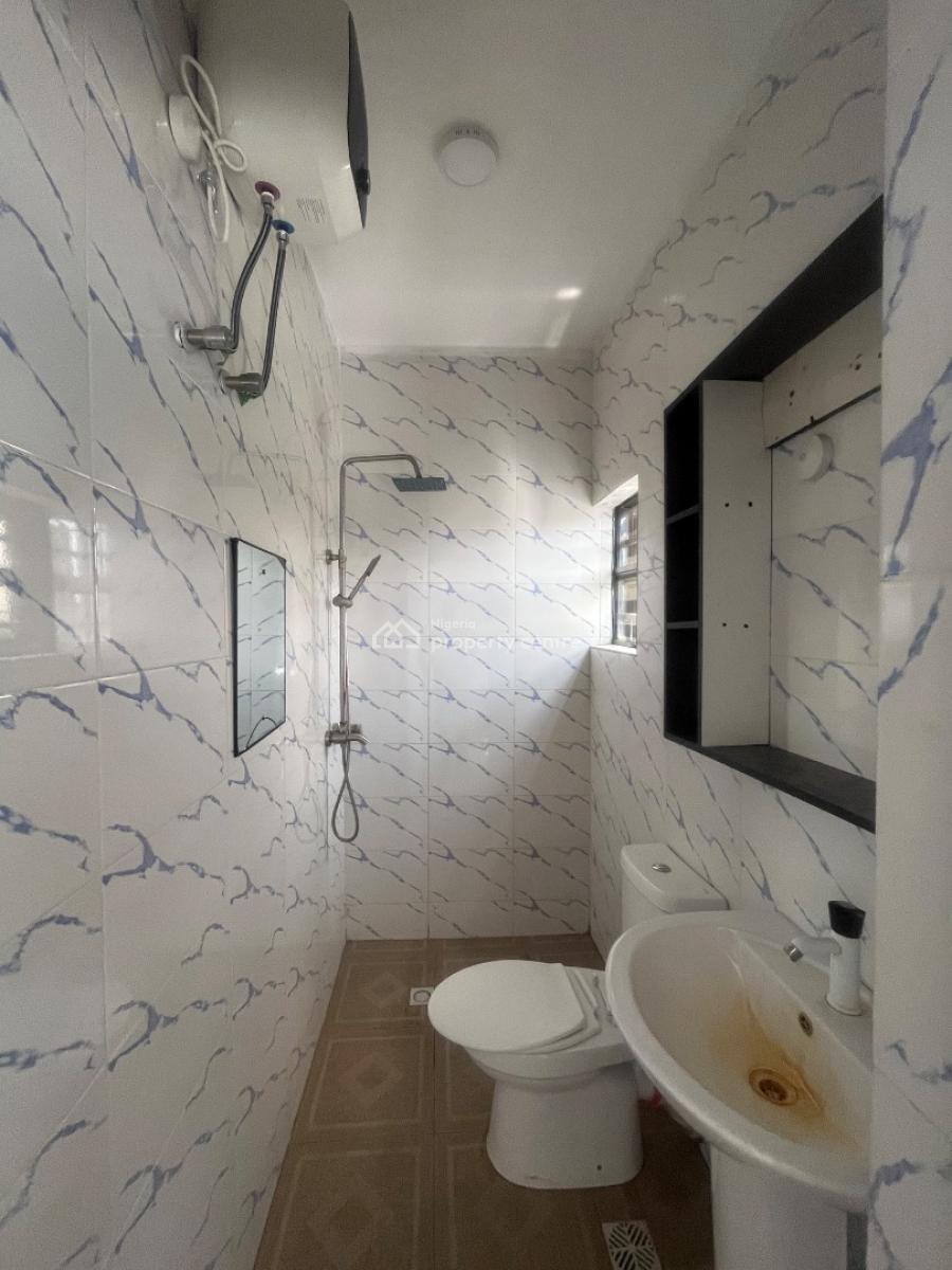 2bedroom Flat, Newton Estate, Ogombo, Ajah, Lagos, Flat / Apartment for Rent