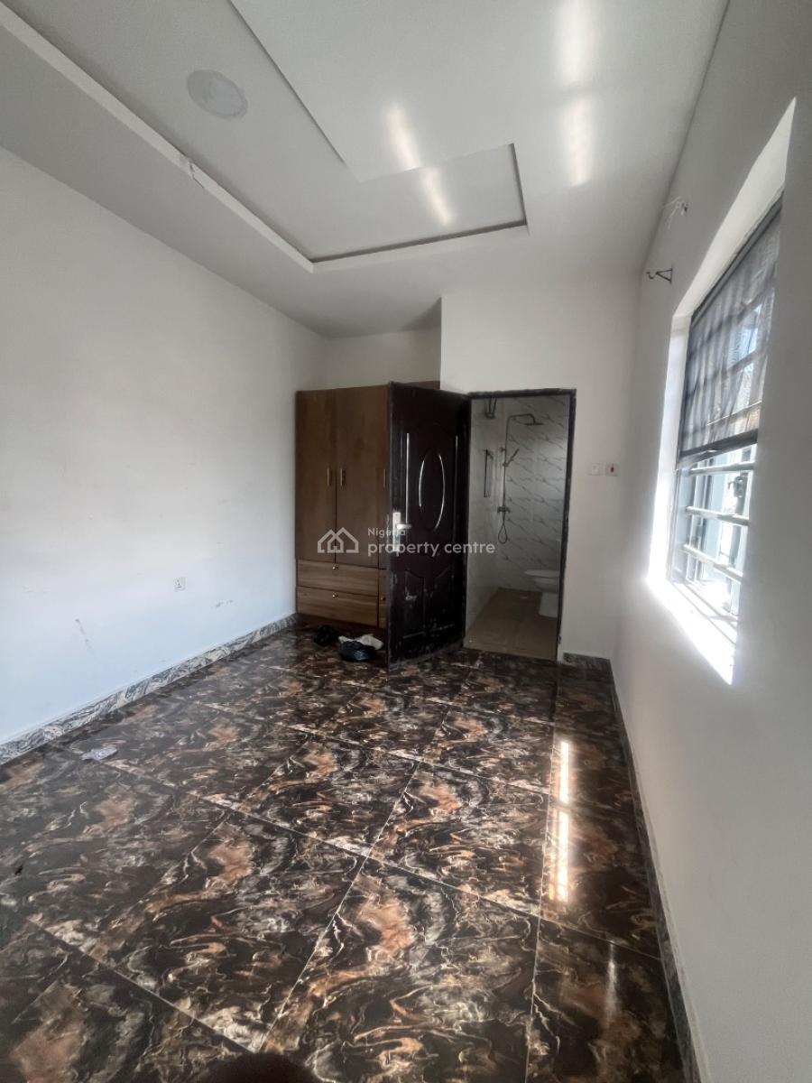 2bedroom Flat, Newton Estate, Ogombo, Ajah, Lagos, Flat / Apartment for Rent