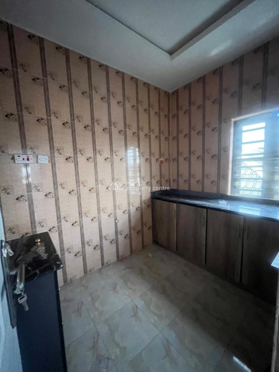 2bedroom Flat, Newton Estate, Ogombo, Ajah, Lagos, Flat / Apartment for Rent