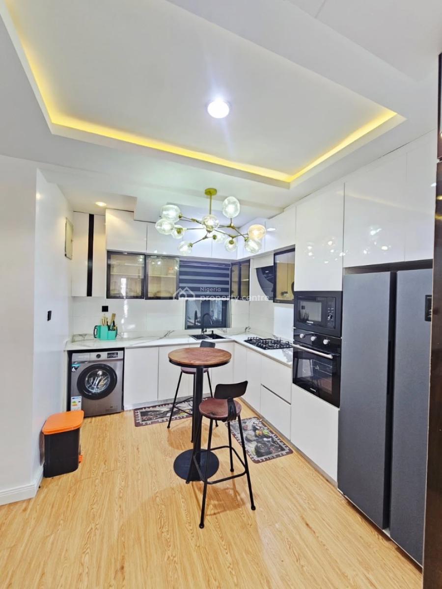 Fully Furnished 2 Bedroom Apartments with En-suite Rooms, Lekki Conservation Chevron, Lekki, Lagos, Flat / Apartment for Sale