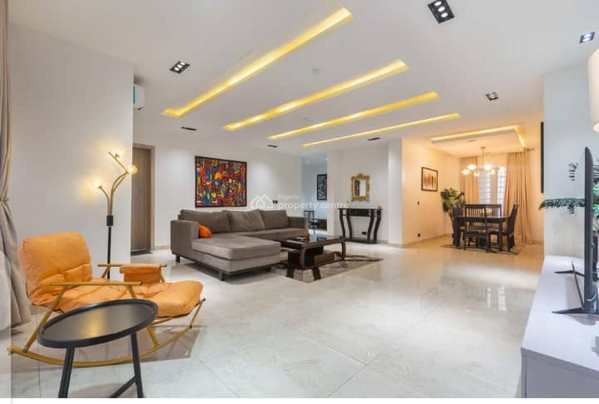 Newly Luxury 3 Bedroom Apartment with Ps5 & Snooker Netflix/prime, Lekki Phase 1, Lekki, Lagos, Flat / Apartment Short Let