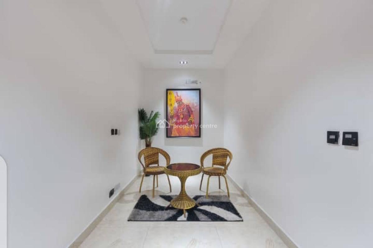 Newly Luxury 3 Bedroom Apartment with Ps5 & Snooker Netflix/prime, Lekki Phase 1, Lekki, Lagos, Flat / Apartment Short Let