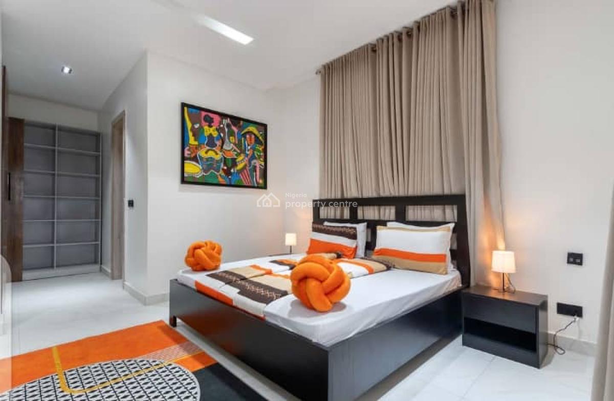 Newly Luxury 3 Bedroom Apartment with Ps5 & Snooker Netflix/prime, Lekki Phase 1, Lekki, Lagos, Flat / Apartment Short Let