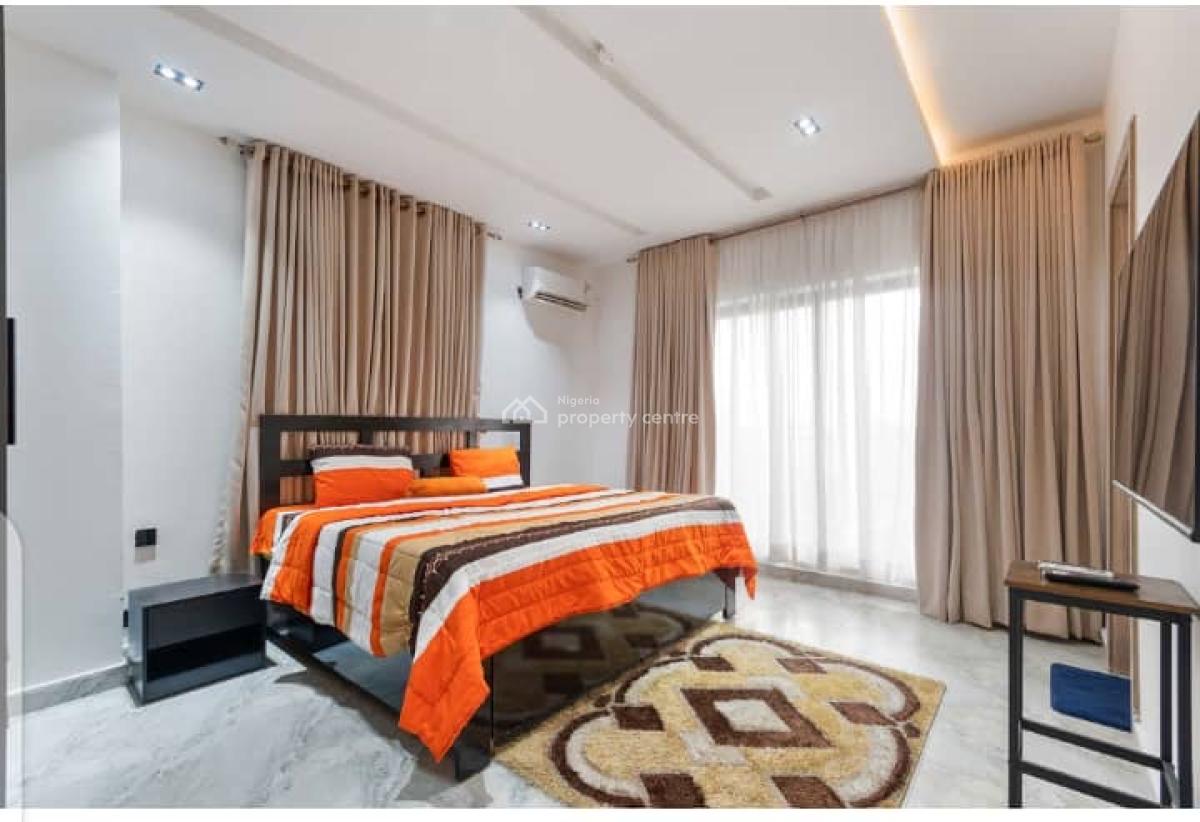 Newly Luxury 3 Bedroom Apartment with Ps5 & Snooker Netflix/prime, Lekki Phase 1, Lekki, Lagos, Flat / Apartment Short Let
