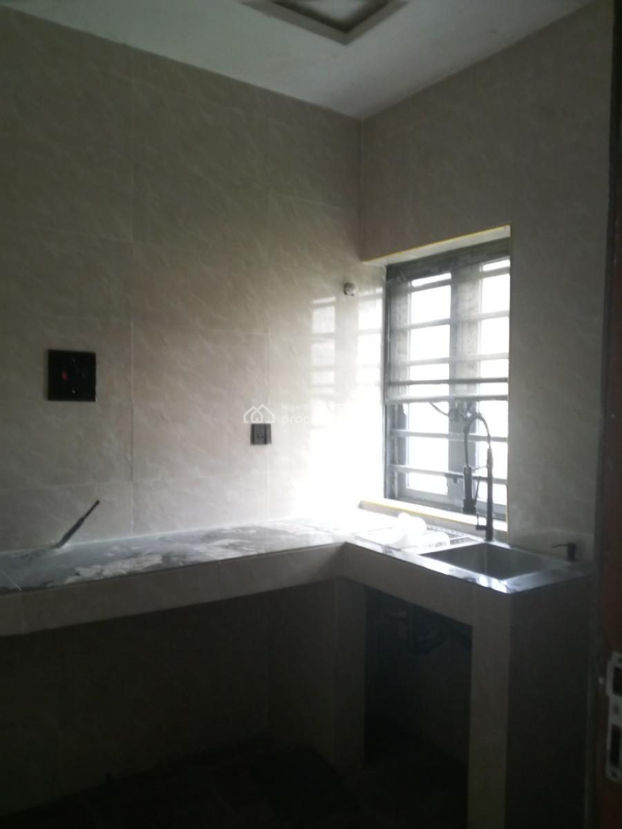 Luxury Newly Built 2 Bedroom, Hotel Bus Stop Bucknor Estate, Isolo, Lagos, Flat / Apartment for Rent