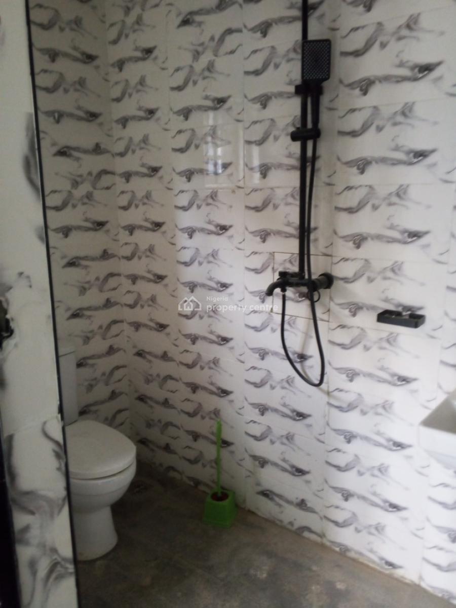 Luxury Newly Built 2 Bedroom, Hotel Bus Stop Bucknor Estate, Isolo, Lagos, Flat / Apartment for Rent