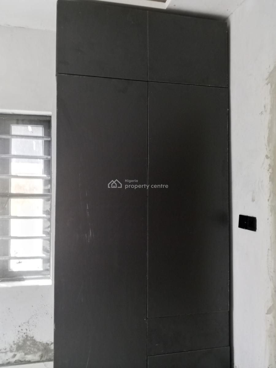Luxury Newly Built 2 Bedroom, Hotel Bus Stop Bucknor Estate, Isolo, Lagos, Flat / Apartment for Rent