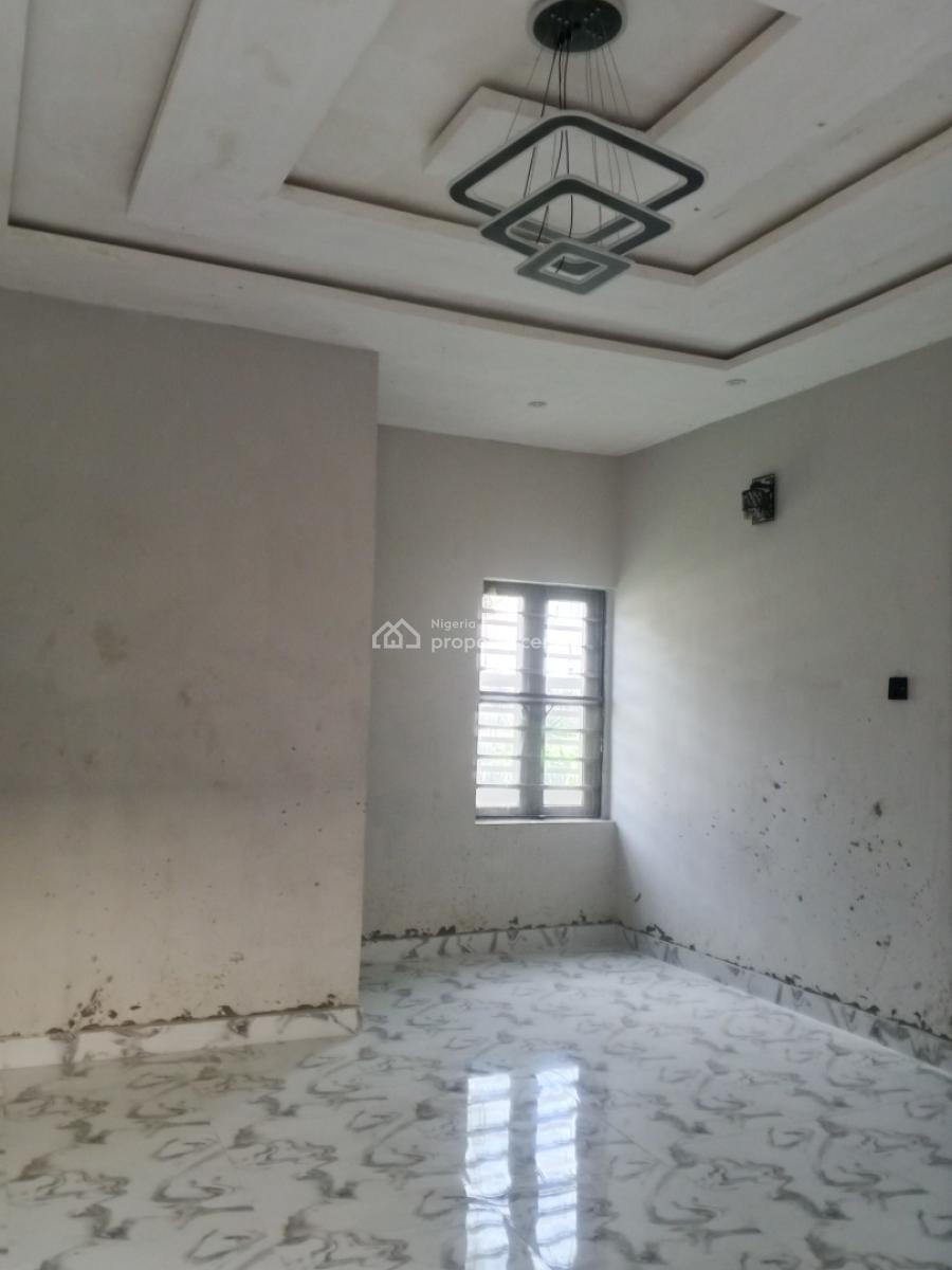 Luxury Newly Built 2 Bedroom, Hotel Bus Stop Bucknor Estate, Isolo, Lagos, Flat / Apartment for Rent