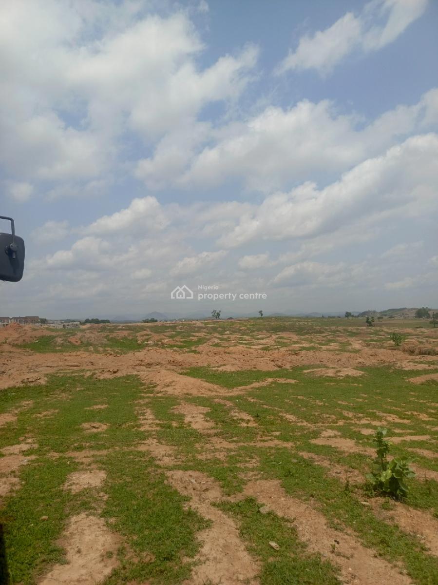 Hectares of Land, Airport Road Lugbe, Lugbe District, Abuja, Residential Land for Sale