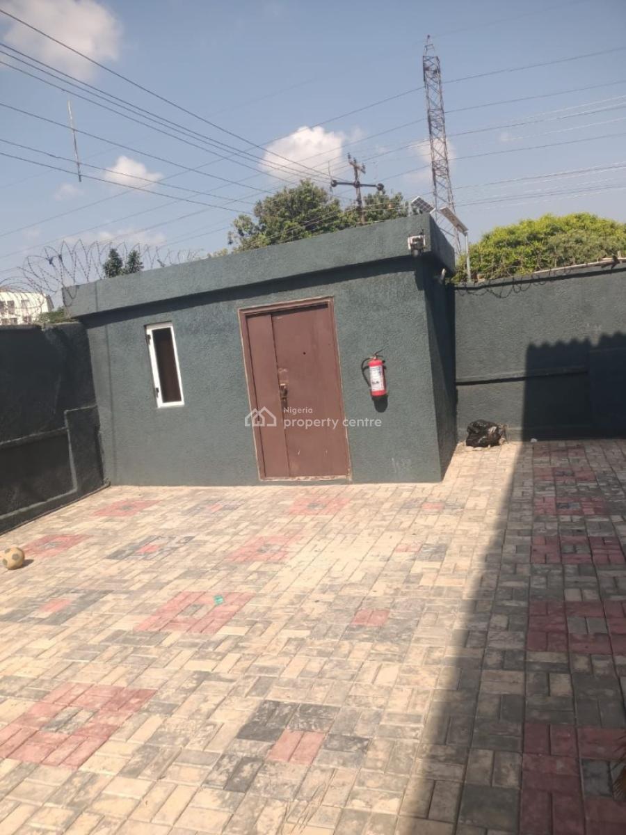 Exotically Furnished 6 Rooms with 2 Bq, Ilupeju, Lagos, Flat / Apartment for Rent